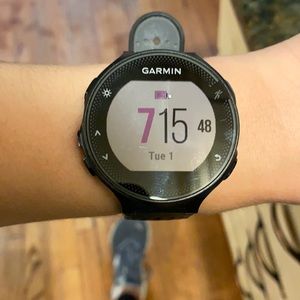 Garmin Forerunner 235